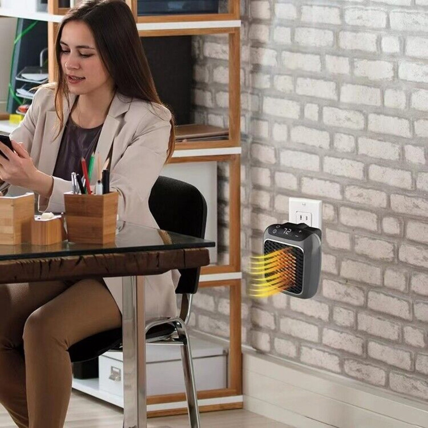 Κεραμικό Αερόθερμο Πρίζας 800W με LED Οθόνη - Ρυθμιζόμενο Θερμοστάτη & Χρονοδιακόπτη Handy Heater